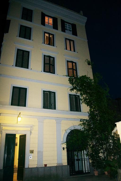 House Colosseo Rome Bilik gambar